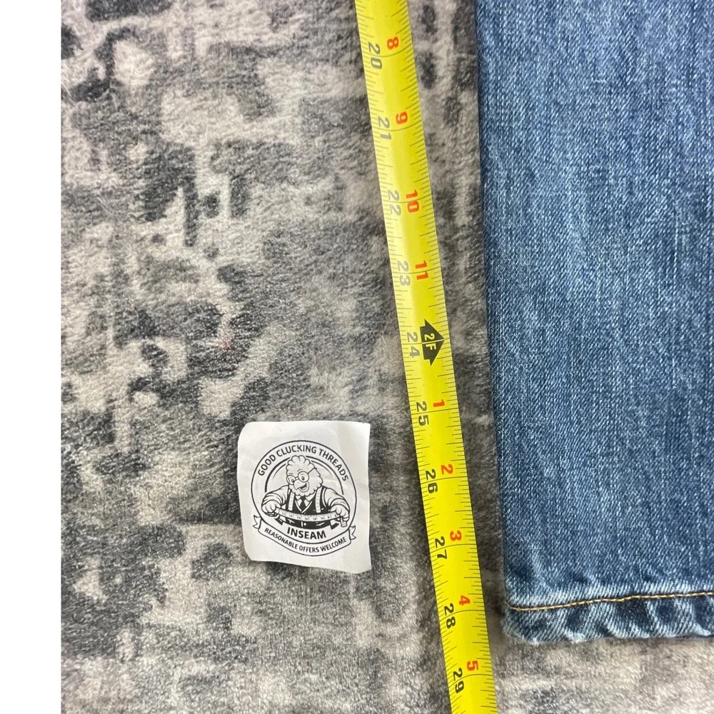 Wrangler Mens 36x30 20x Relaxed Fit Work Jeans Medium Blue Denim